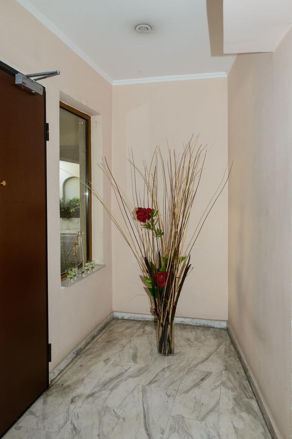 Apartment & Parking 100M Kerameikos Metro Athens Exterior photo